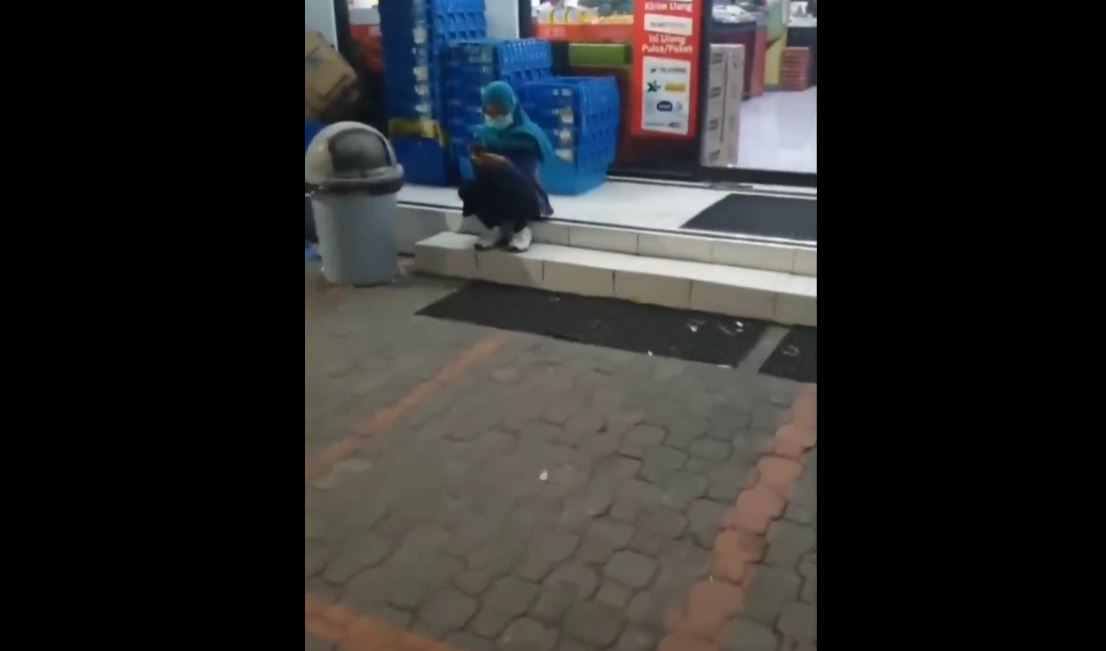 Ketemu Cewek Sedang Diam Di Minimarket Malah Diajak Check In