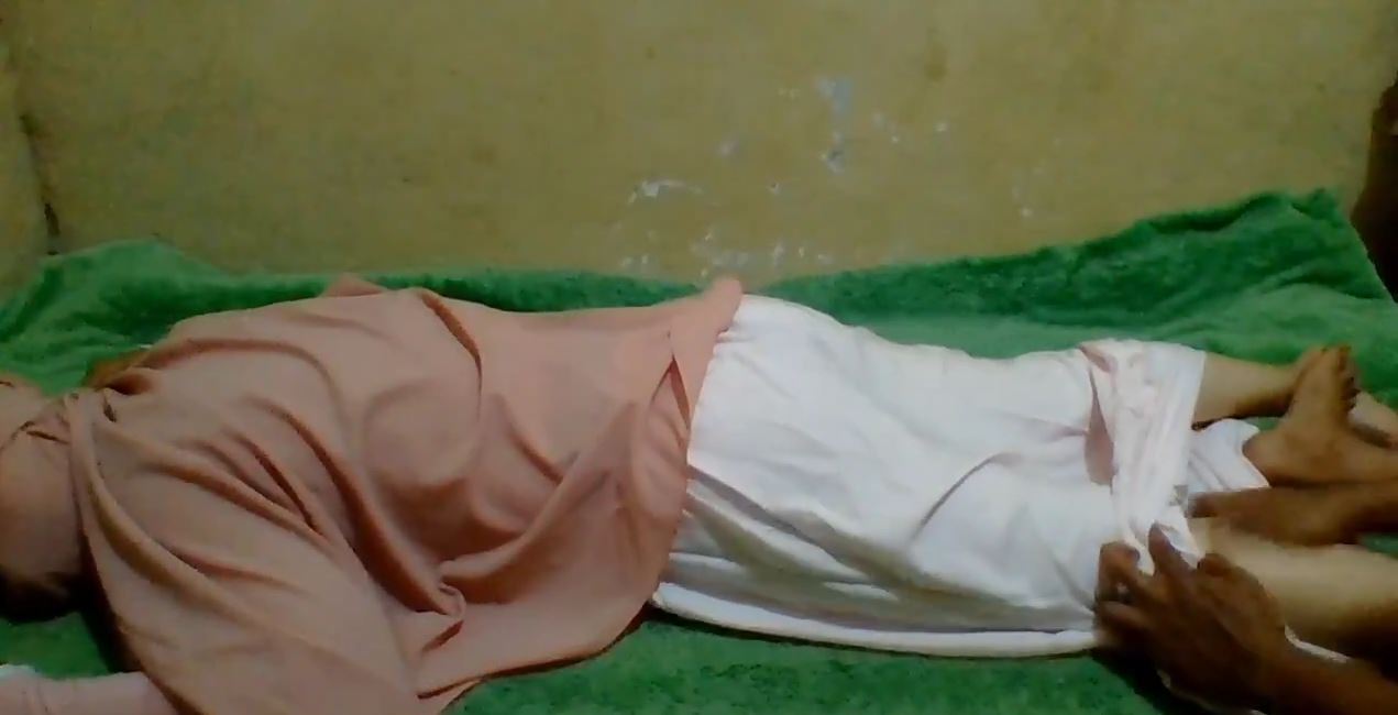 Pijat Ukhti Bercadar Tapi Cowok Nya Gak Kuat Pengen Pake