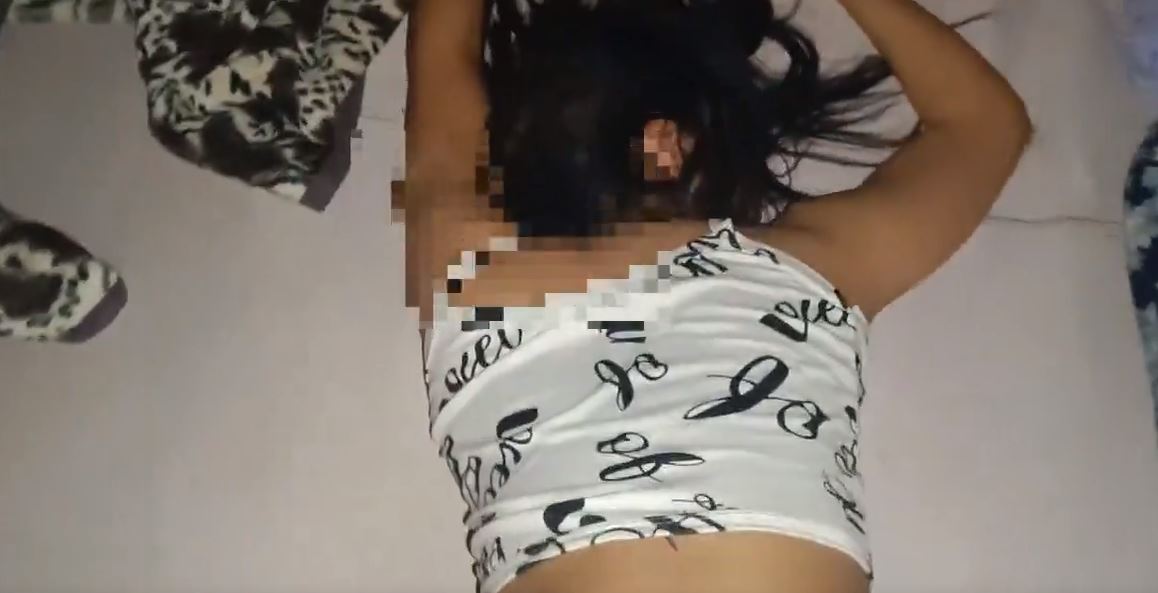 Sampai Bergetar Saat Digenjot Dari Belakang