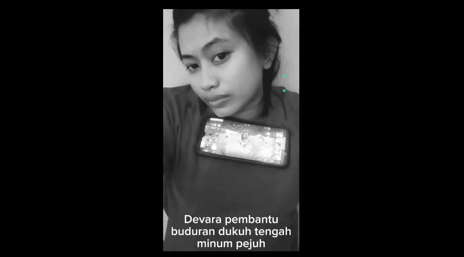 Cantik Viral Muka Nya Di Ludahi Burung Abang Nyame Lengket