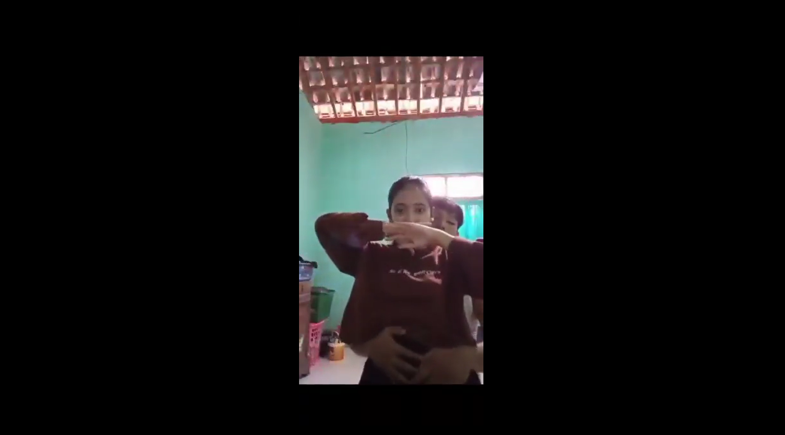 Yang Viral Colam Janda Gatel Di Rumah Nya Hampir Kepergok Tetangga
